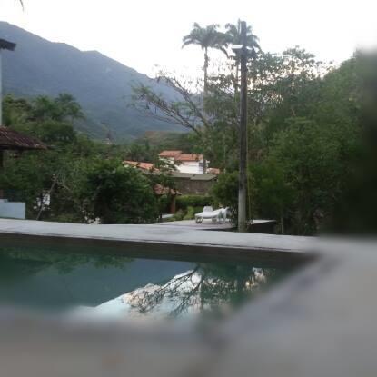 Sitio Cantinho Da Paz Hotel Кашоейрас де Макаку Екстериор снимка